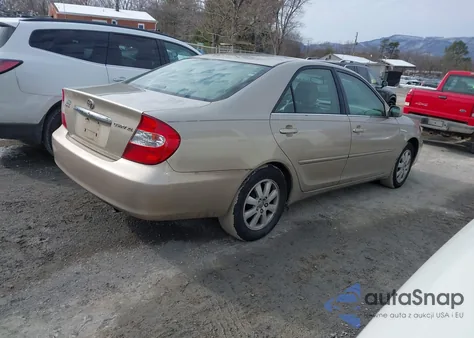 2004 Toyota Camry Xle z USA, uszkodzony, nr VIN 4T1BE30K54U872147